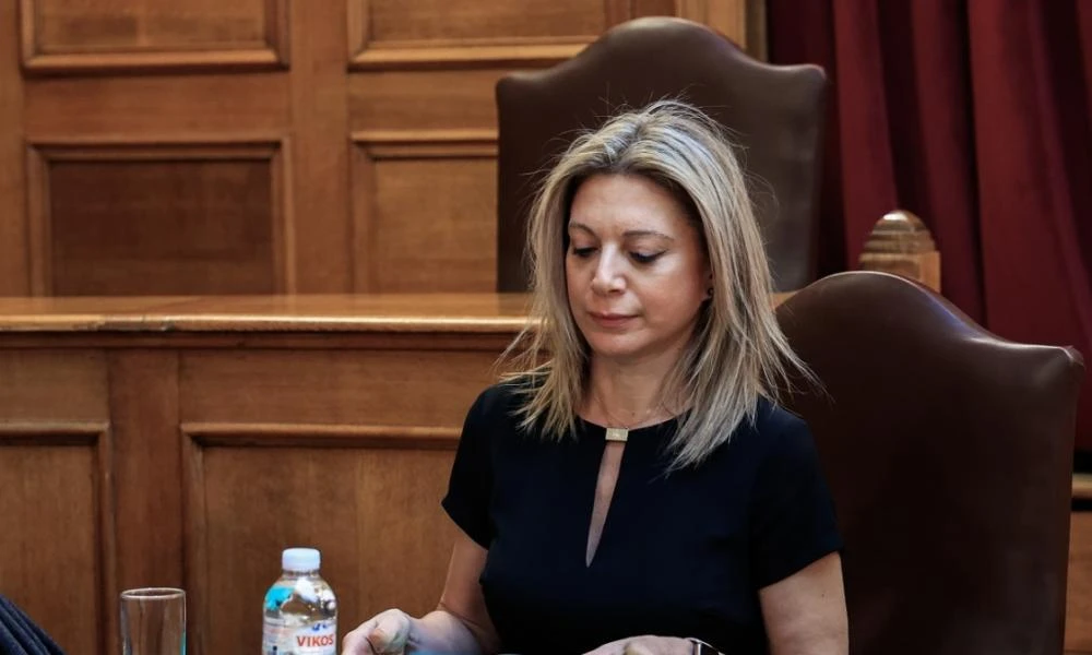 Τέμπη: Διαψεύδει η Εισαγγελέας του Α.Π. Γεωργία Αδειλίνη την Καρυστιανού